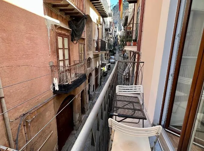 Center Apartment Cefalù